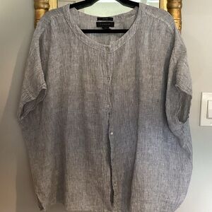 Tahari 100% Linen , black/white short sleeved oversized blouse